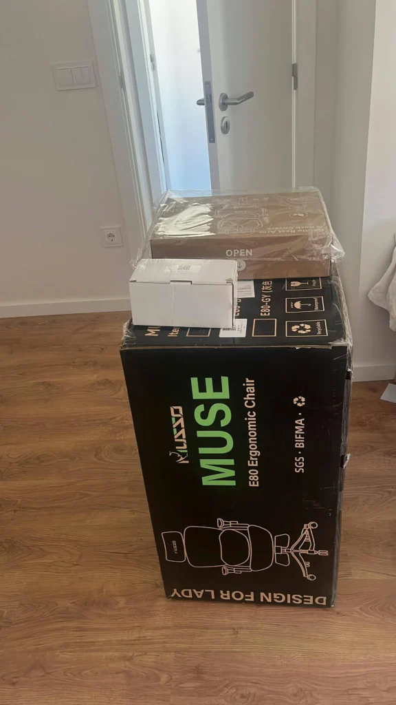 our own purchase testing view of musso e80 muse femmeposture office chair for petite person uk our unboxing package arrival home office for several weeks to months