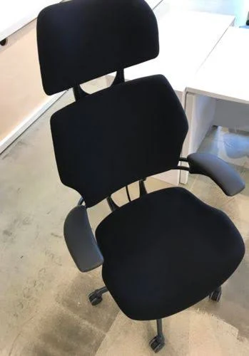 view of our own purchase testing humanscale freedom office chair for back pain uk unboxing package arrival several weeks to months